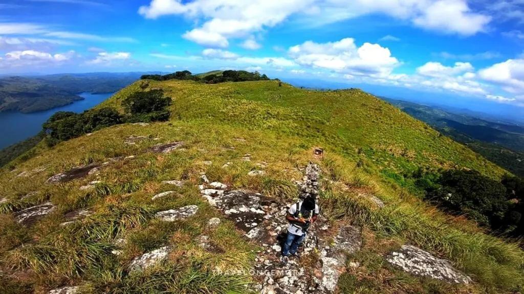 شقة Tranquil Meadows Hues Kattappana المظهر الخارجي الصورة